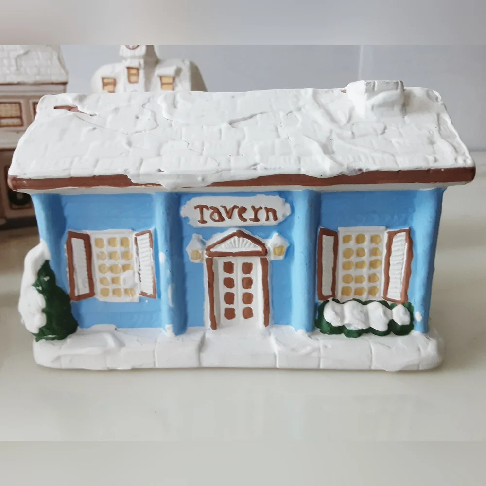Christmas Snow Village Town Hall Tavern Station Barn Houses 6 Piece Set